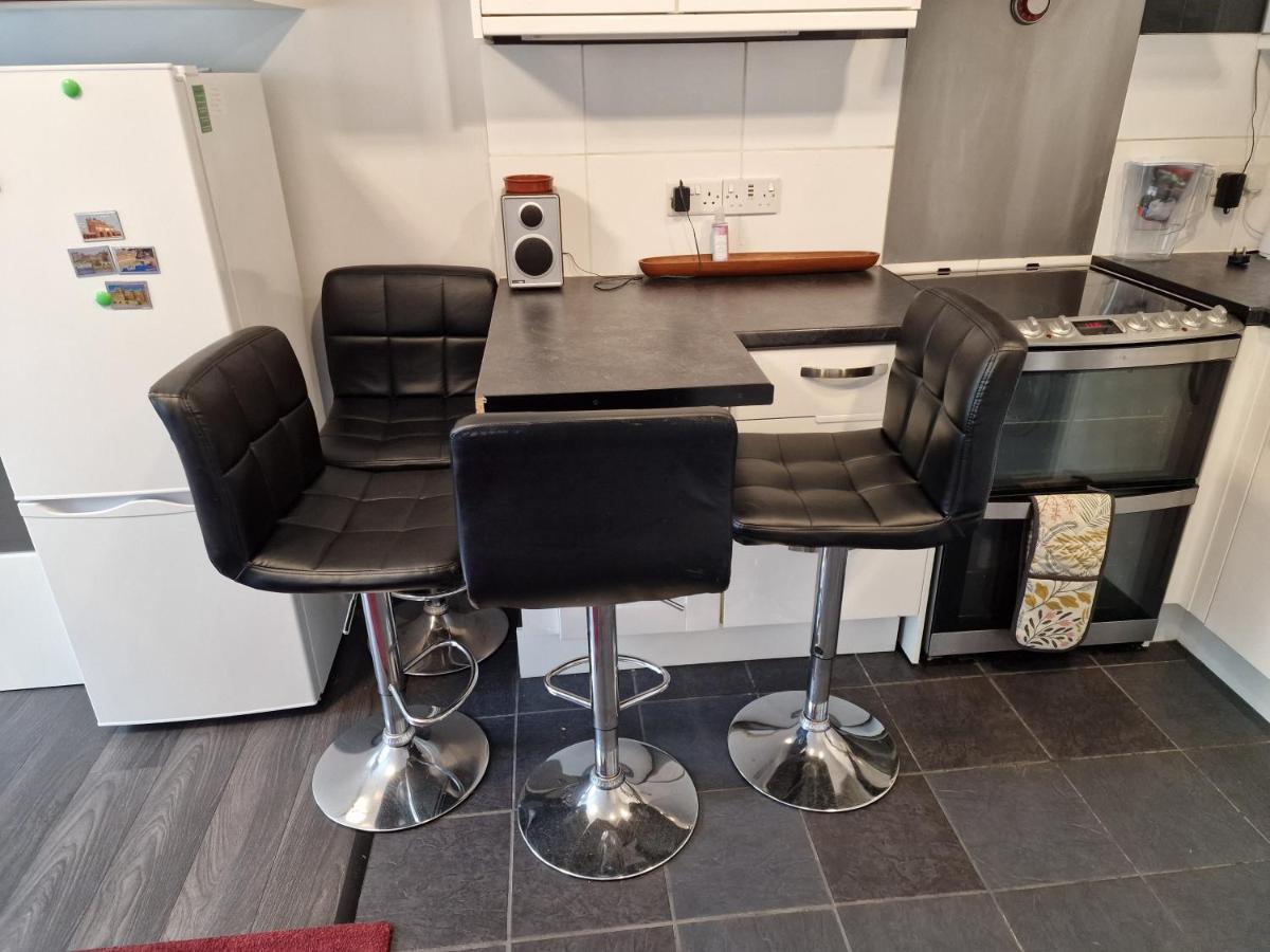 Comfy Apartment, Self Check-In 24H-Day, 7Days-Week, Sleep 4 - In Devon, Dartmoor, Near A38 Teigngrace Bagian luar foto
